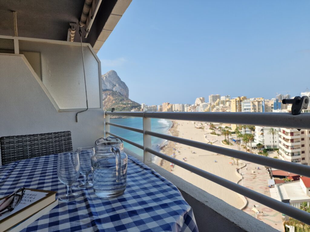 Apartamento en primera línea de la playa de Levante / La fosa Apartamento en primera línea de la playa de Levante / La fosa