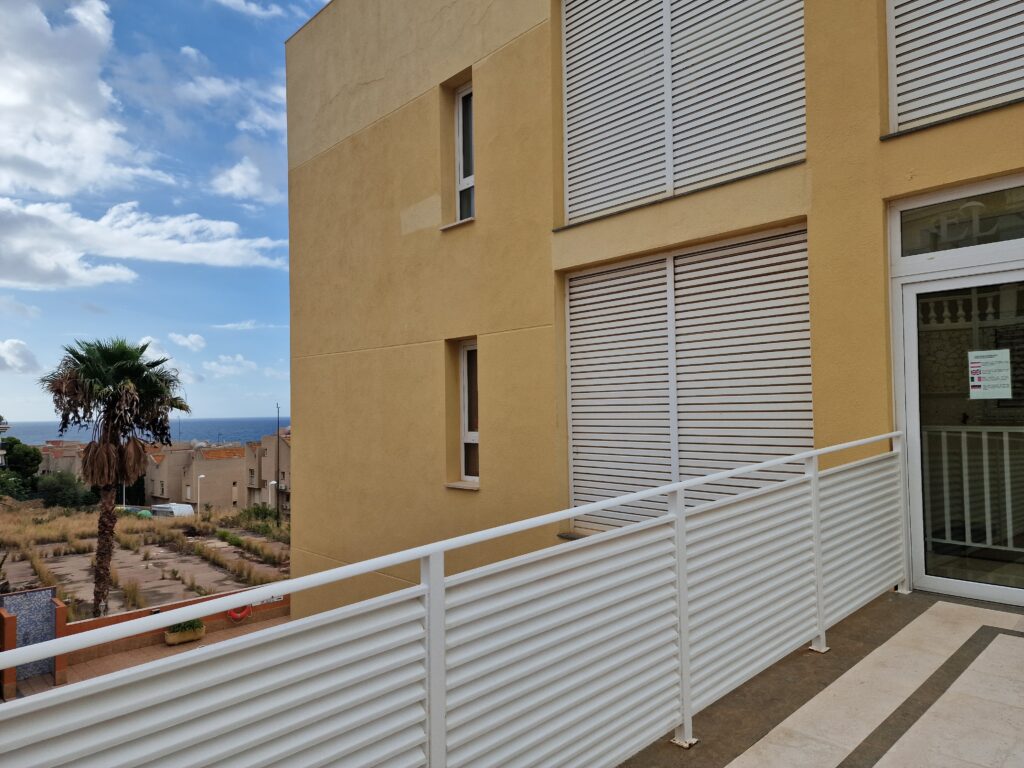 Duplex met uitzicht op zee in La Manzanera
