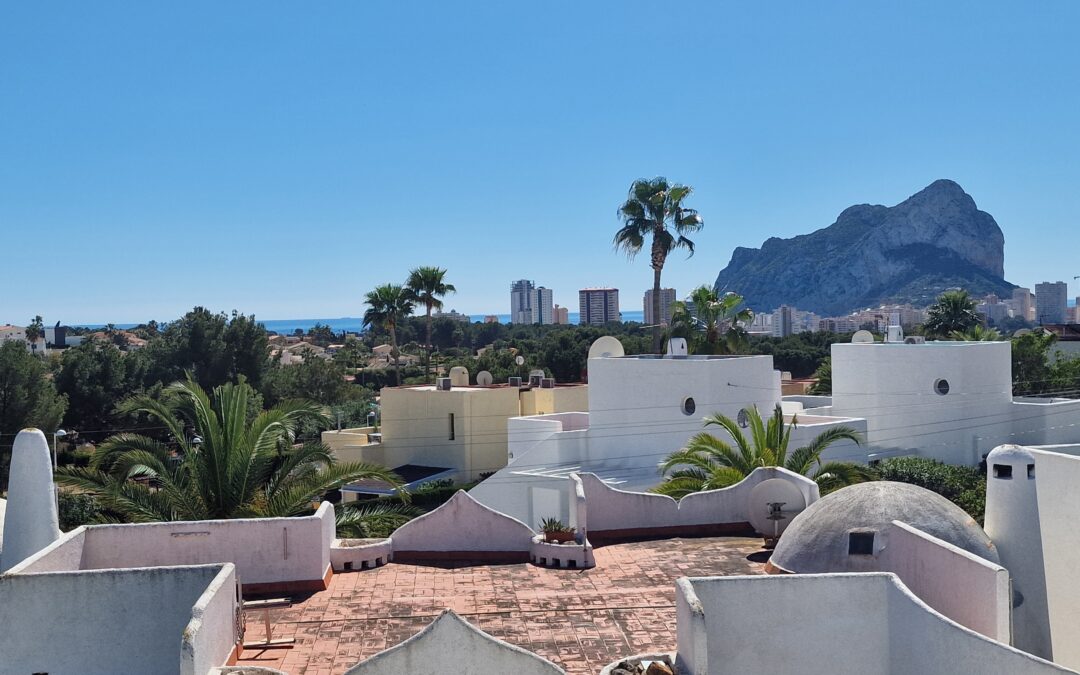 Mooie vrijstaande woning in een urbanisatie met gemeenschappelijk zwembad