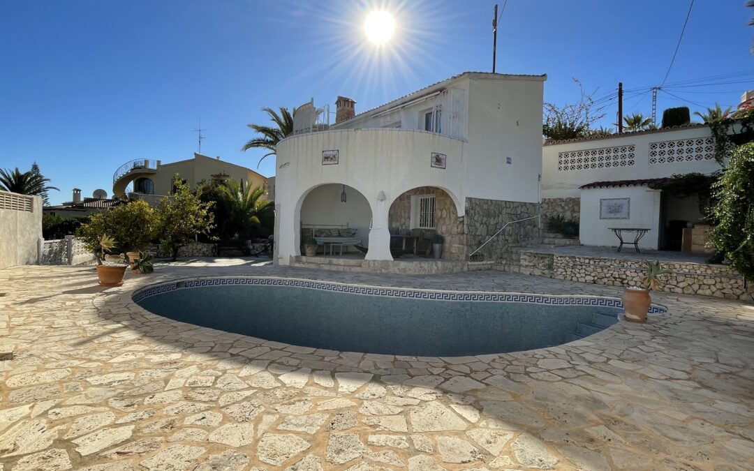 Villa close to the Puerto Blanco and the centre of Calpe