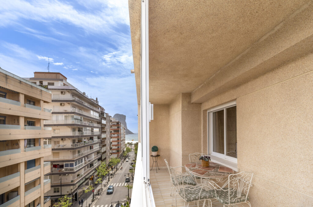 Appartement spacieux à 150 mètres de la mer