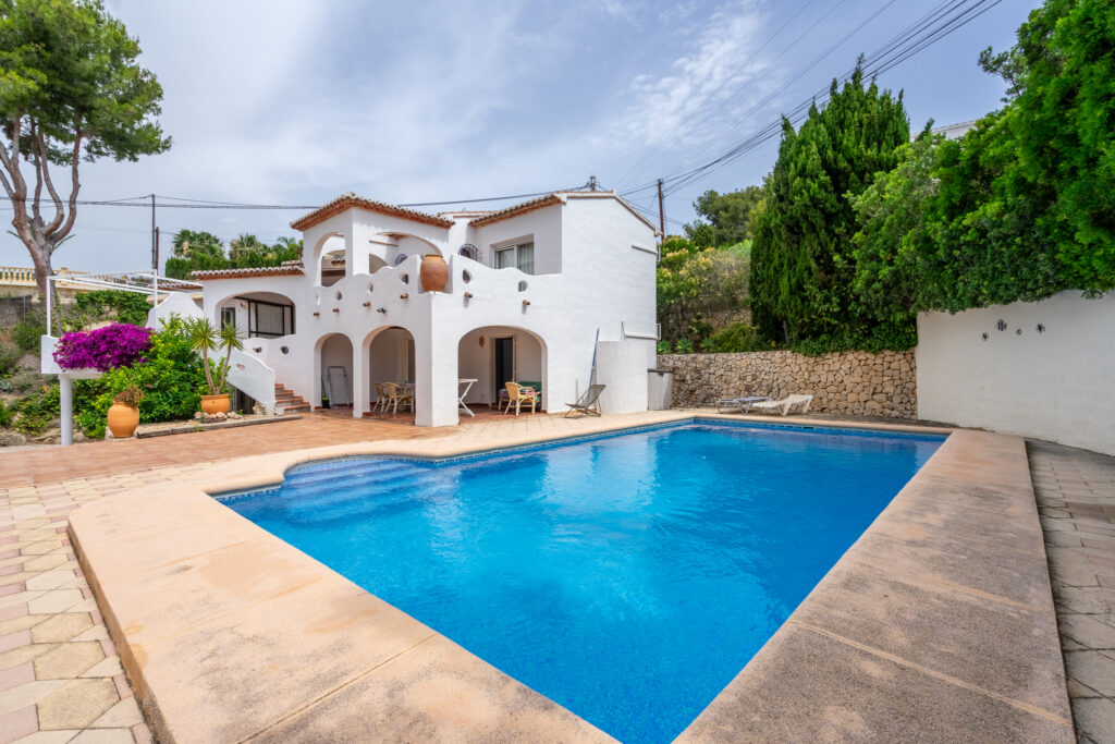 Mediterranean-style villa in La Fustera – Benissa coast Mediterranean-style villa in La Fustera – Benissa coast