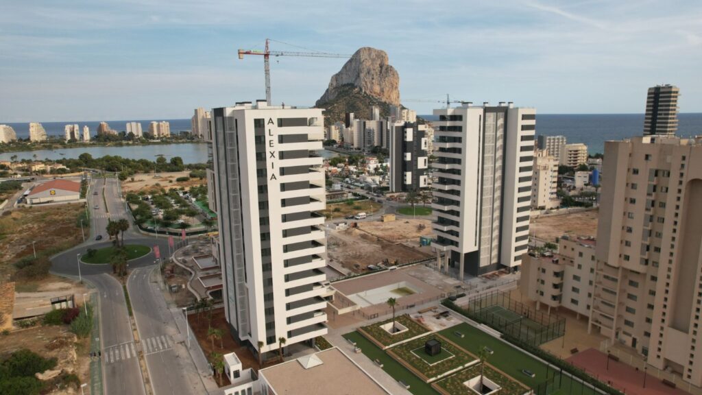 NEWLY FINISHED CONSTRUCTION in Calpe