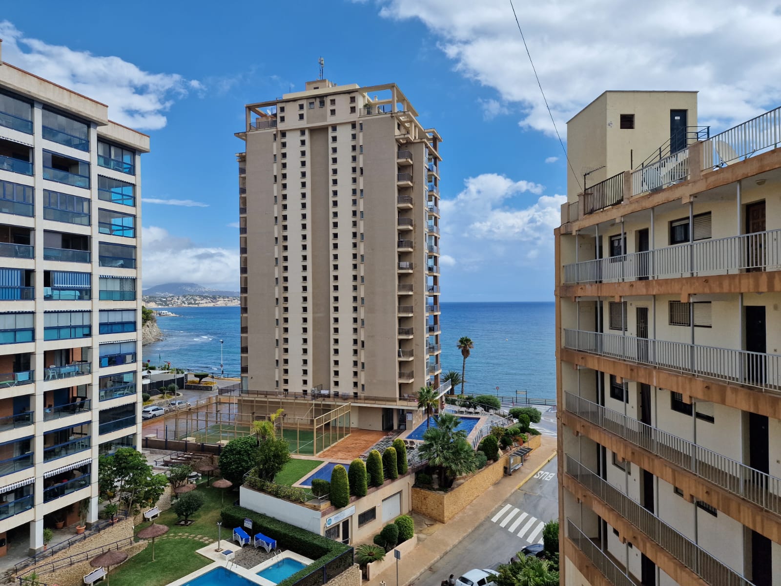 Apartment with views to the sea and the Peñon de Ifach