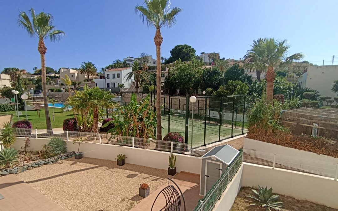 Appartement au rez-de-chaussée avec grand jardin et terrasse