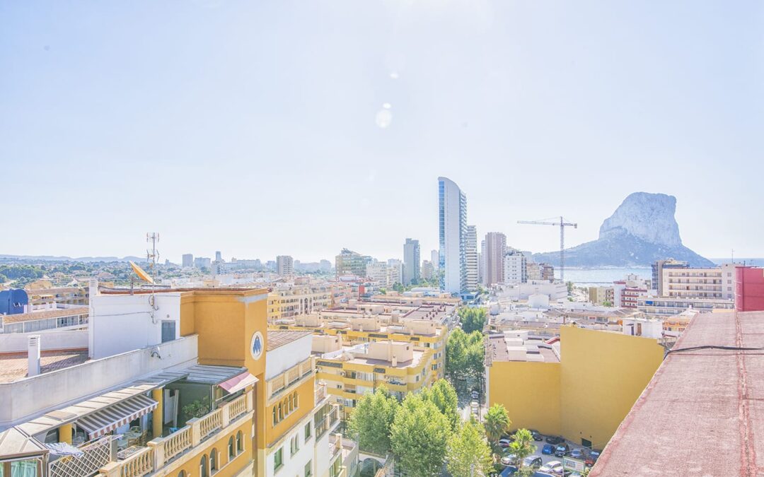 Appartement rénové avec vue sur la mer et le Peñón d&rsquo;Ifach, à 300 mètres de la mer