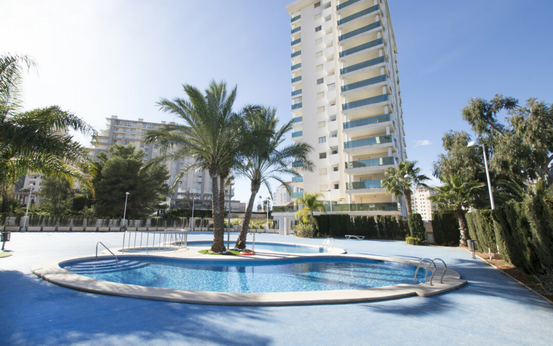 Nice apartment with views to the sea and the Peñón